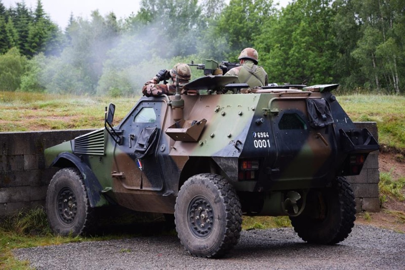 Armée Française / French Armed Forces - Page 12 5924