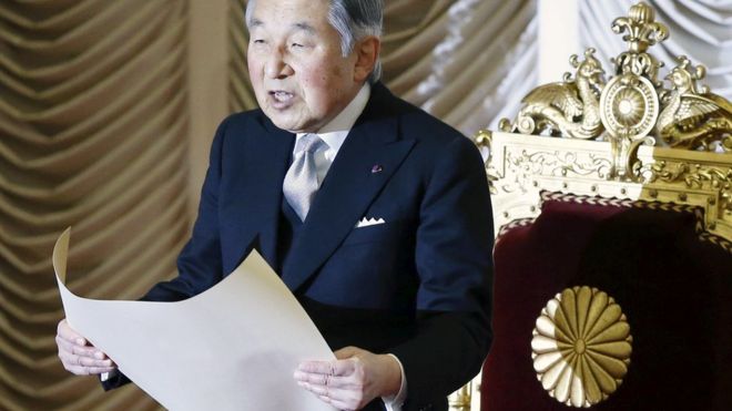 Japanese Emperor Akihito 'wishes to abdicate' _9037310