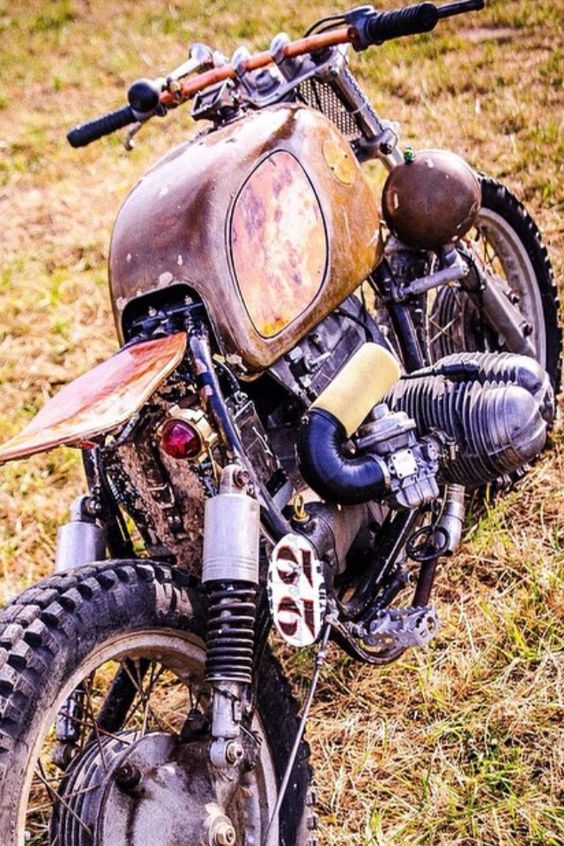 PHOTOS - BMW - Bobber, Cafe Racer et autres... - Page 4 18b47e11