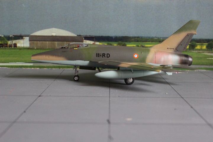 NORTH AMERICAN F-100D Armée de l'Air suite et fin ( provisoire) North_36