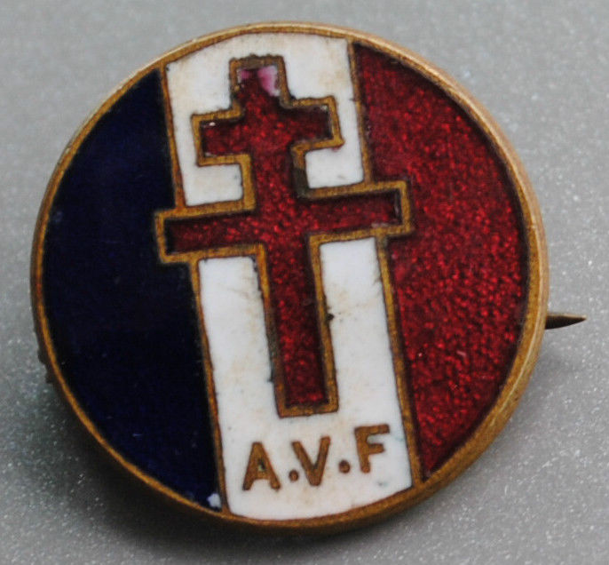 Insigne avec croix Lorraine _5710