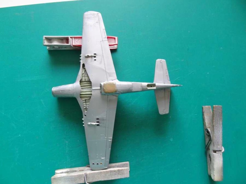 P-51D mustang heller 1/72 FINI !!!!!!!!! - Page 2 019_mu10