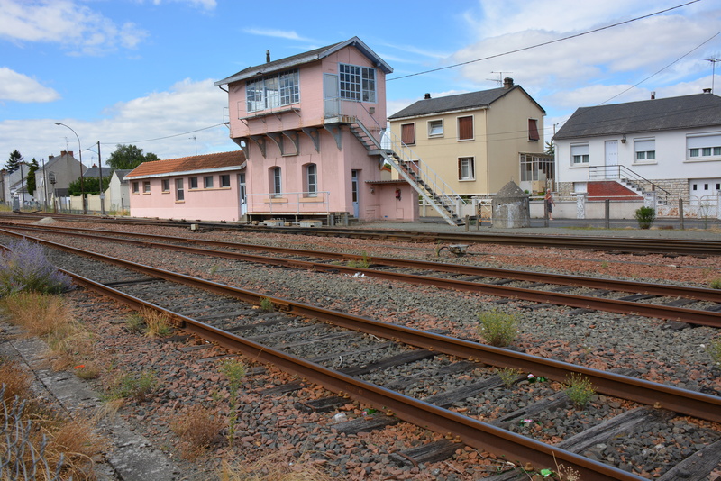 Gare de Thouars Dsc_0897