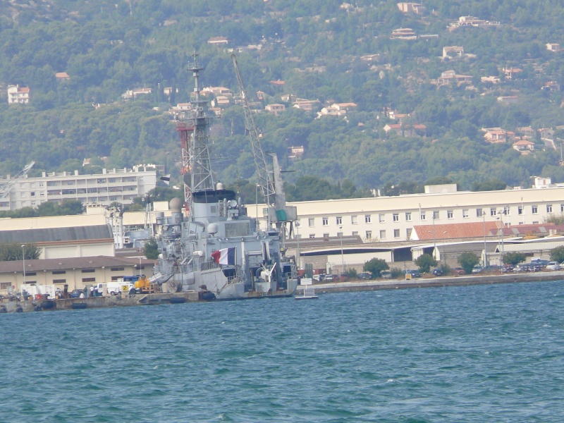 Bateaux militaires Batea137
