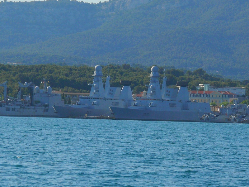 Bateaux militaires Batea231