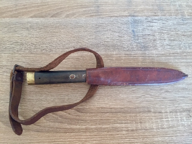 Couteau "piqueur" de morutier du début du XXe siècle- Sabatier   Img_1916