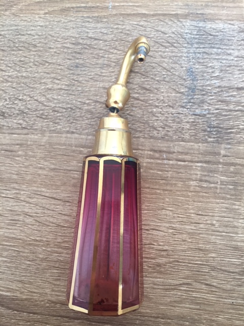 identification flacon de parfum poire  Img_3712