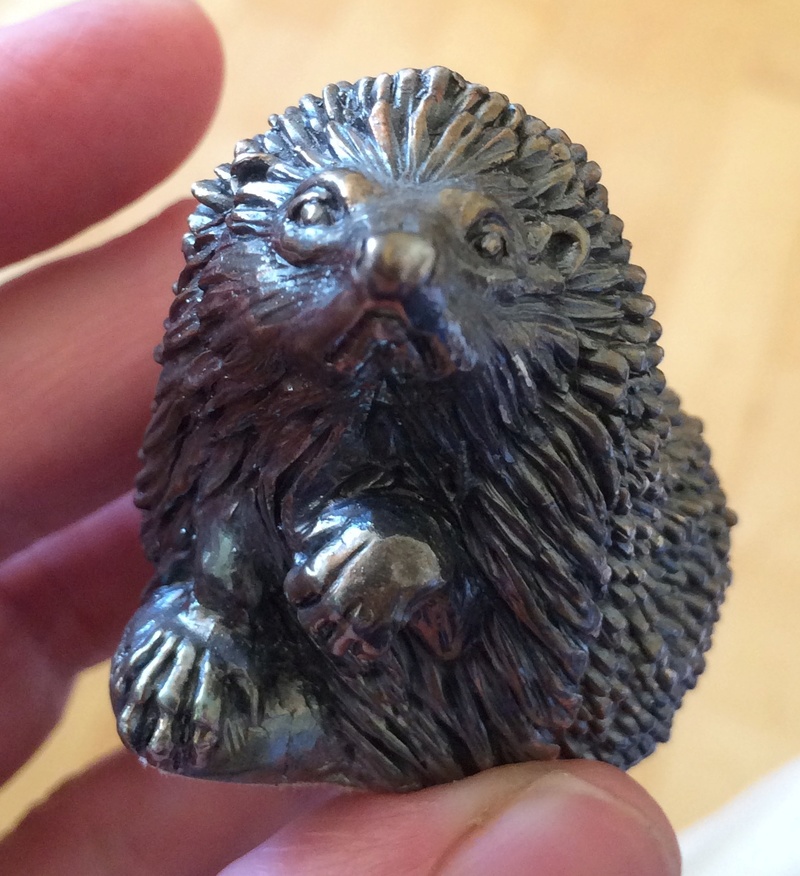 Metal hedgehog figurine Image162