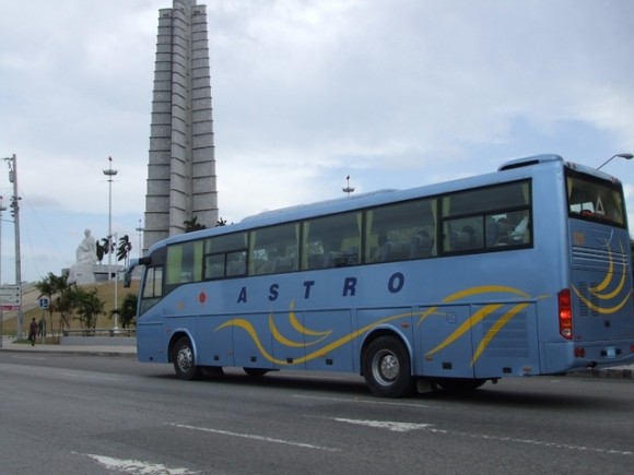 Realidades y perspectivas del transporte de pasajeros en Cuba Omnibu10