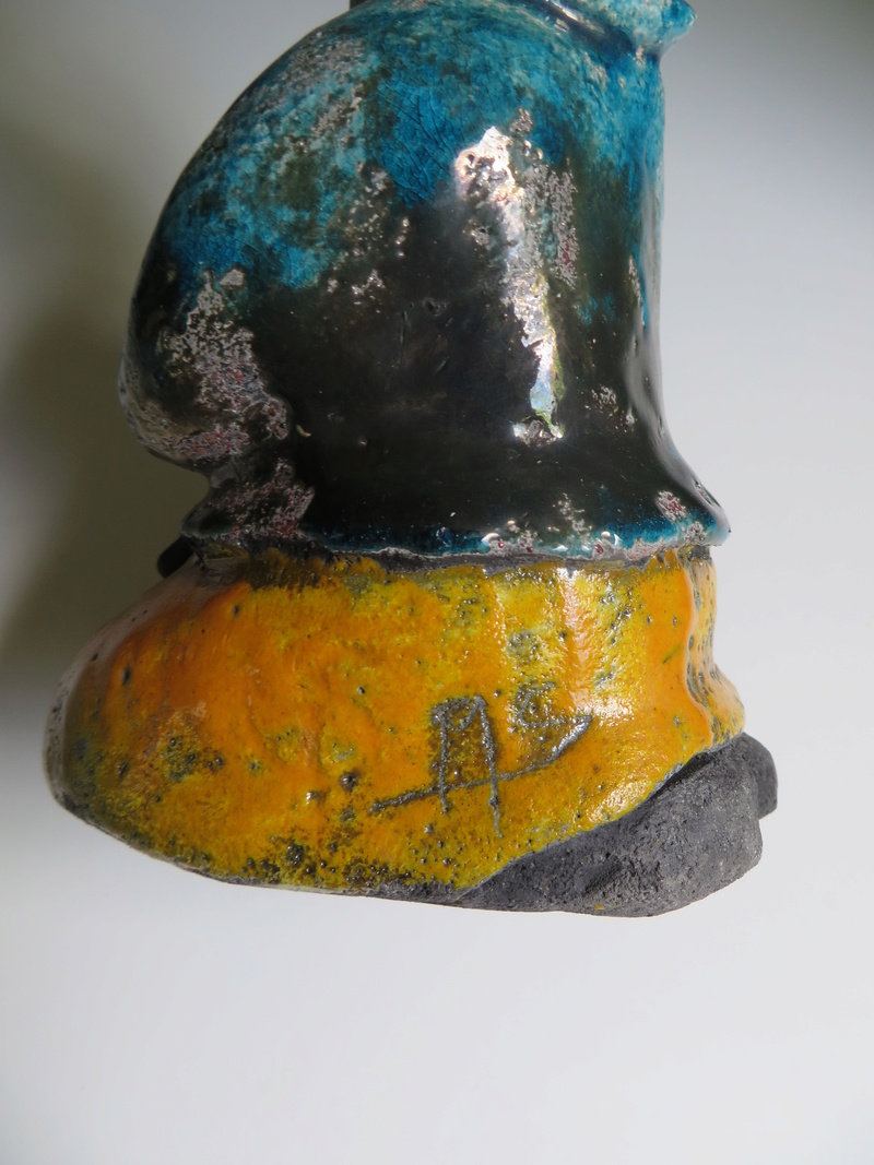 Raku figurine, signed MS, Mark Stanczyk? Img_0121