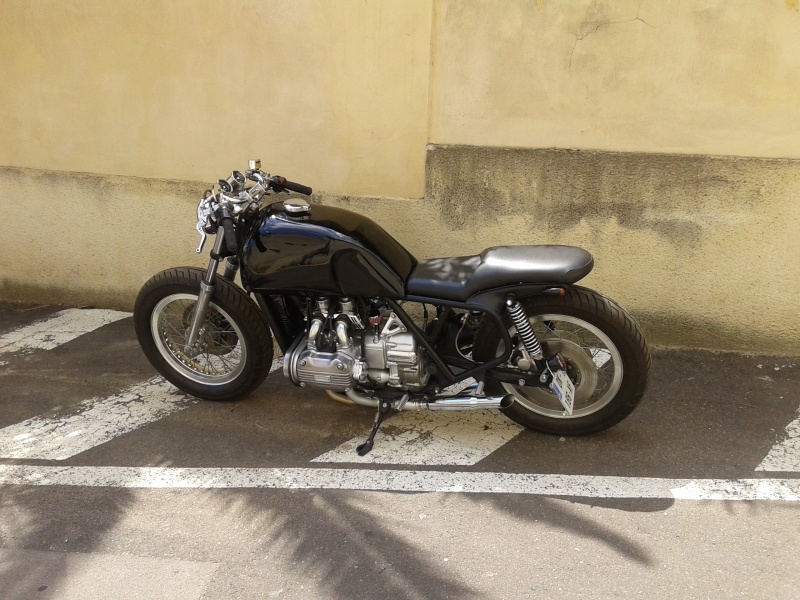 une goldwing qu'a de la gueule 20160510