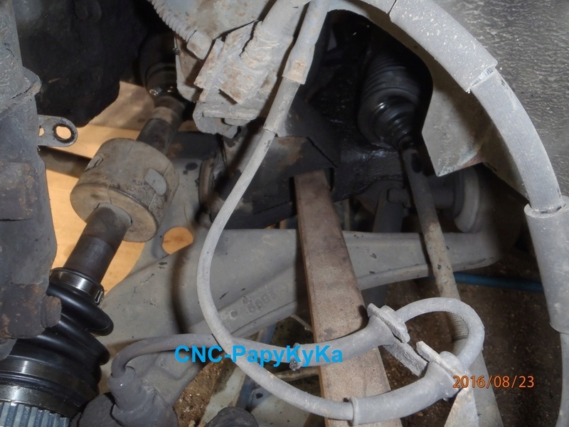 usure pneumatique en interieur P8230069