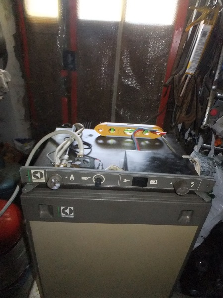 frigo  electrolux RM 183 001bis10