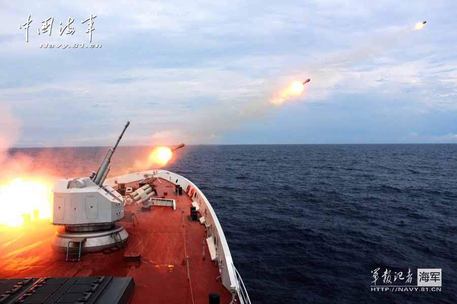 Défense anti-sous-marine en mer de Chine méridionale F2012110
