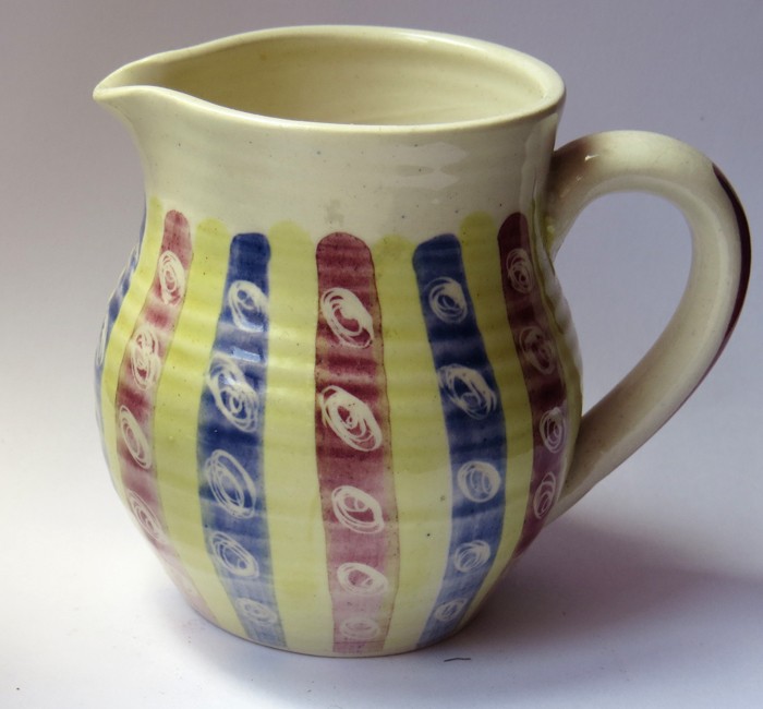 Joe (Jo) Lester - Isle of Wight and West of England Pottery - Page 4 Img_4723