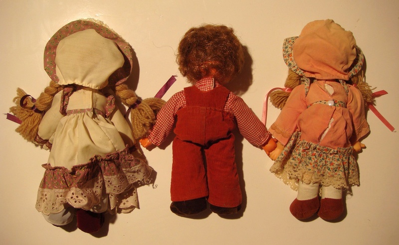 3 poupées Dsc07460