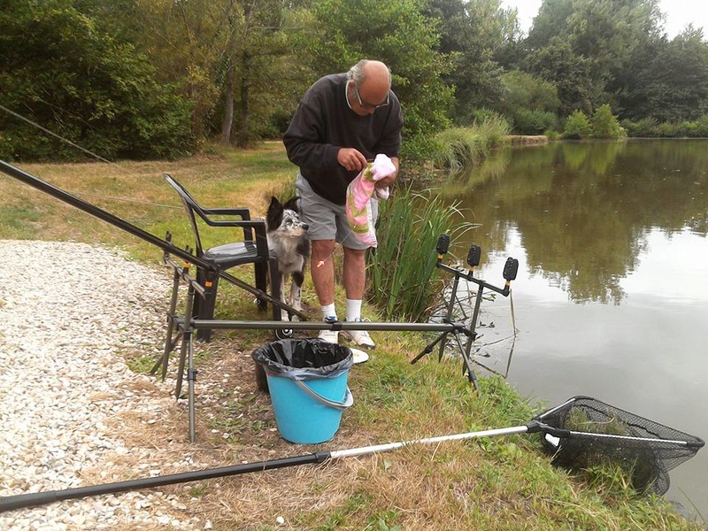 Hippie, chienne de pêche,  si si.......... 210