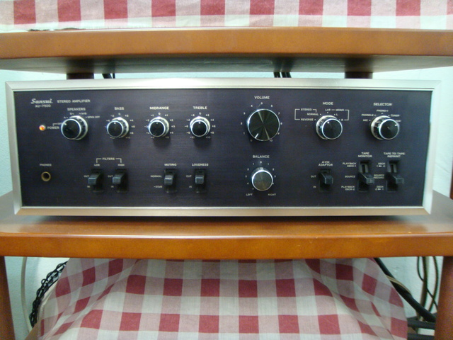 Sansui AU-7500 integrated amplifier(sold) Dsc03715