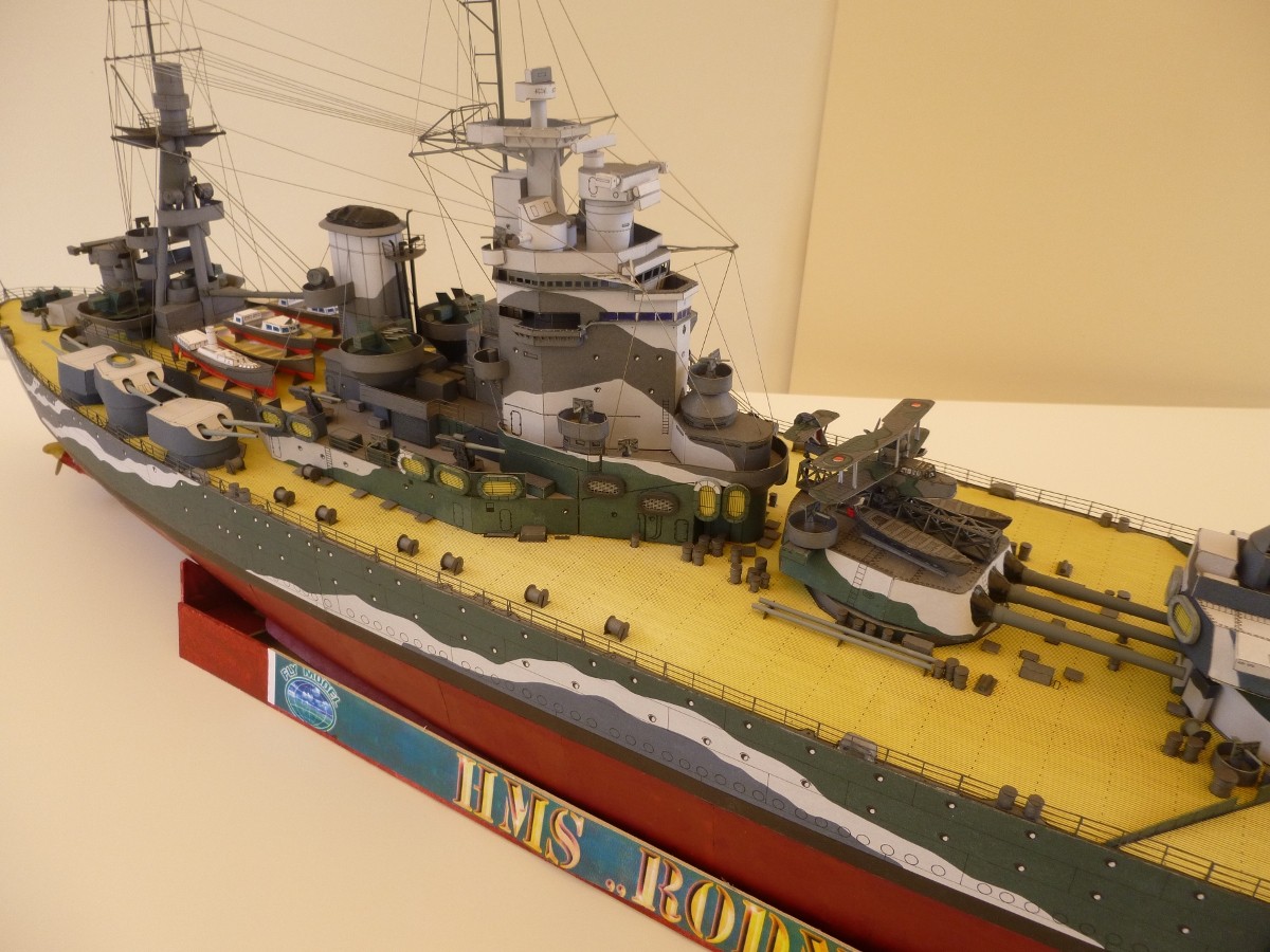  HMS RODNEY Fly Model 1:200 Galerie P1000746