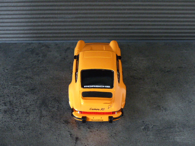 porsche 911 carrera 2.7 type G ( terminée ) P1070918