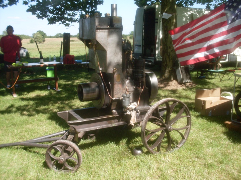 7 ième RETROMOTORS à CHIVRES(21) le 03 juillet 2016 Sdc15613