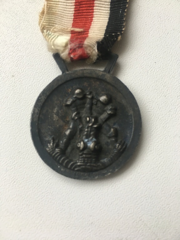 Authentification médaille  823ae410