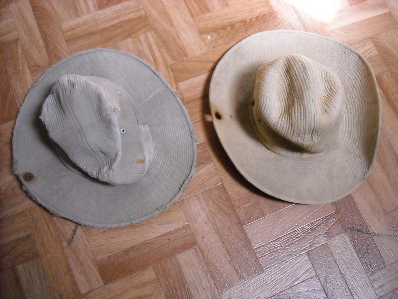 Chapeaux de brousse de fabrication locale Indo Dscn3519