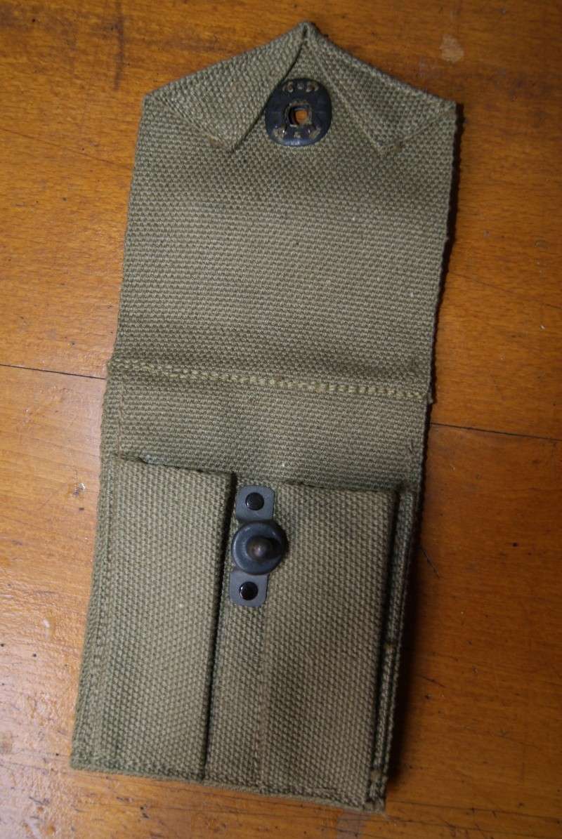 porte chargeur/ ammo pouch 1911 Dsc04723