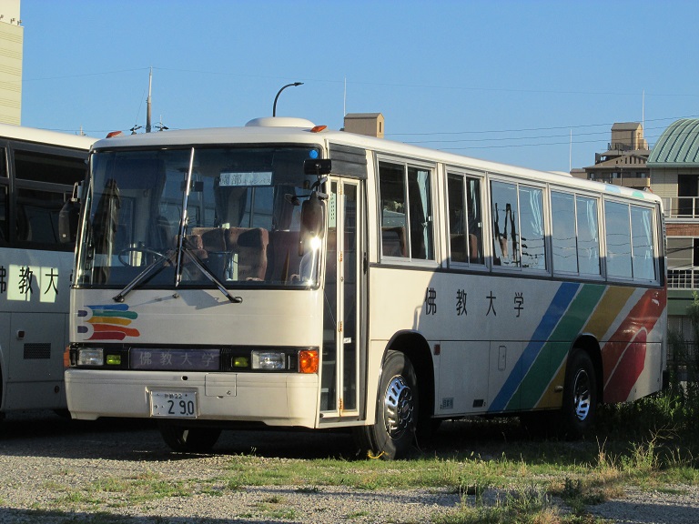 [2016年の夏][京都市] 佛教大学のバス Photo801