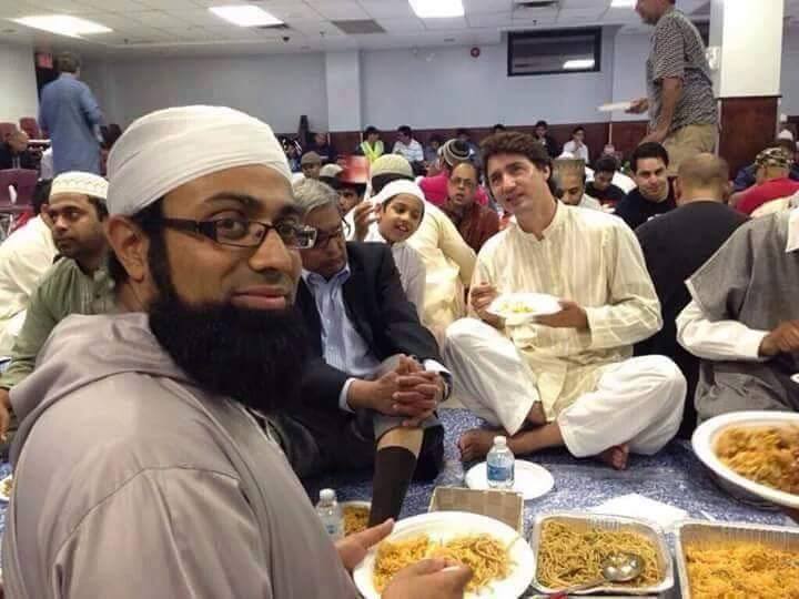 Le premier ministre canadien partage un Iftar avec la communauté musulmane de son pays 124
