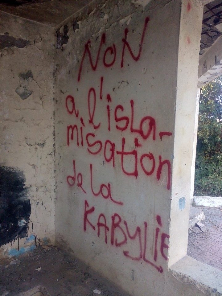 Non à l'islamisation de la kabylie 199