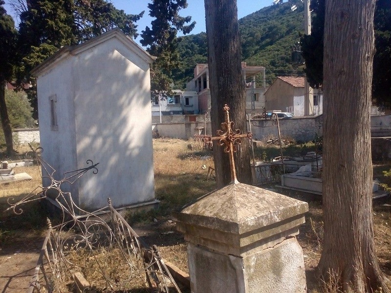 Cimetière Chrétien abandonné à Aokas 256