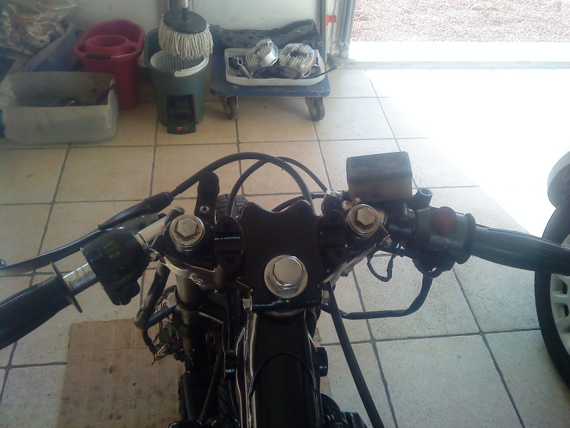 Honda CX 500 en cours - Page 2 Dsc00017