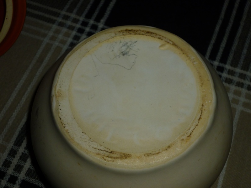 American Pottery & lid Bell MCCOY POTTERY UNIPET DOG CAT TREAT BOWL,LID 510