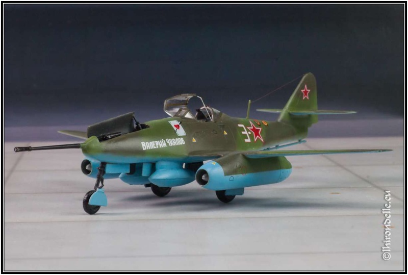 [Revell] Me 262 - Pour tenir compagnie à Pifoux34 Img_0010