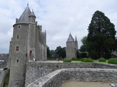Châteaux en Bretagne Img_br77