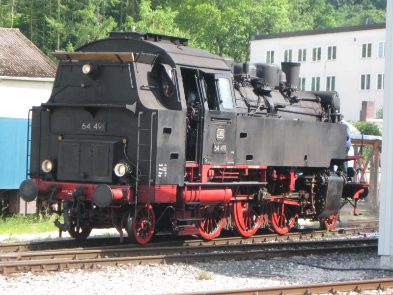 Projekt "Bubikopf" - die BR 64 - Seite 23 01110