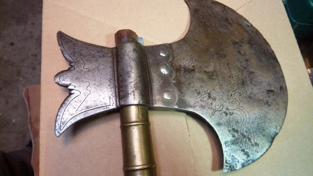 Hache de combat : bidouille, reproduction, indo-persan? P1090813