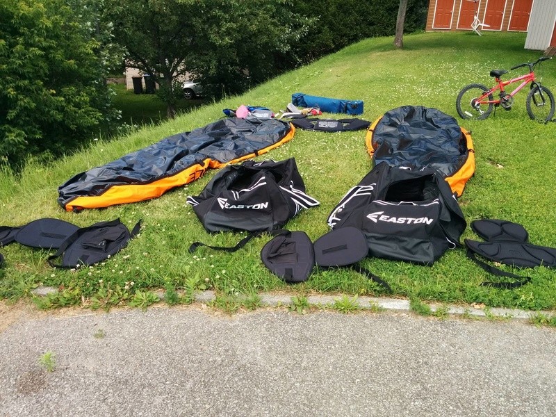 2 kayaks gonflables **vendu** 14114411