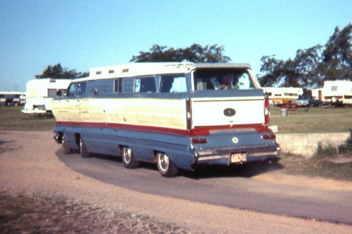 The homemade motorhome made from two 1962 Buick station wagons Buickm10