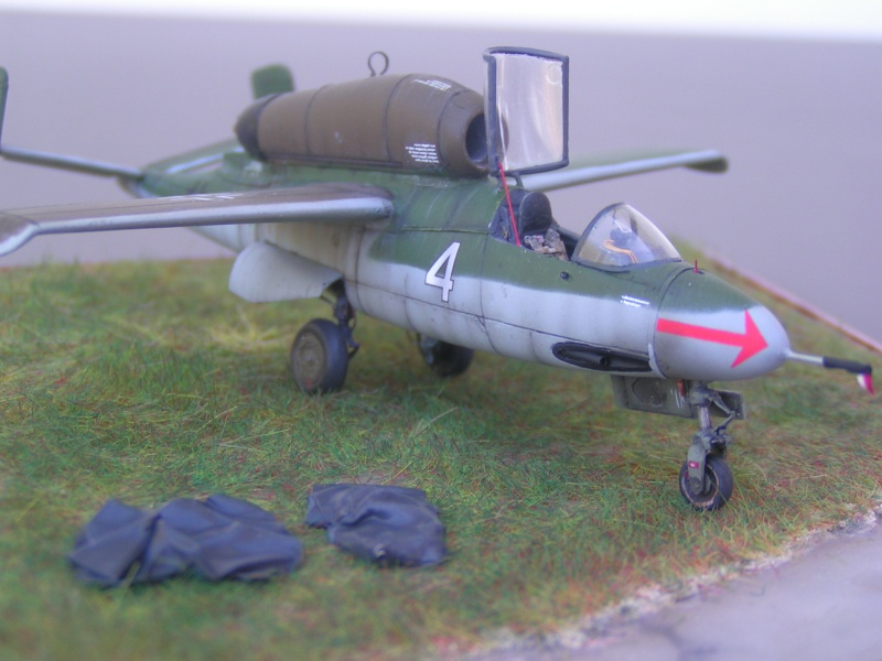 He 162 dragon 1/72 Pict0046