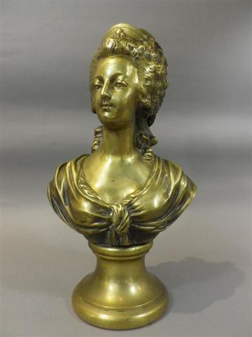 Collection bustes de Marie Antoinette - Page 5 11304210