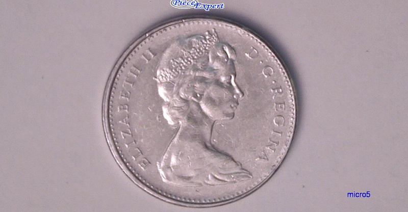 1975 - Coin Désaligné Avers & Revers Cpe_im45