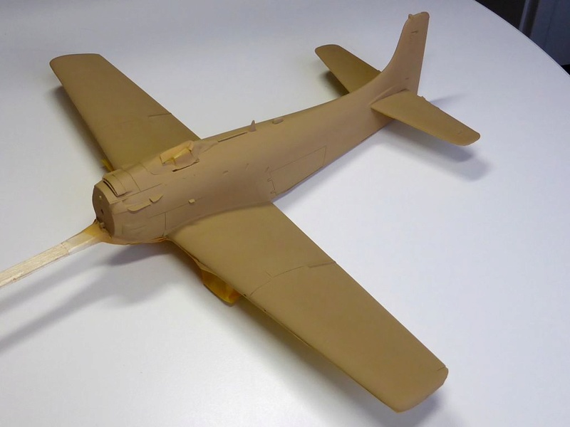 *1/48 - Douglas A1 Skyraider: rénovation d'un souvenir - Tamiya -FINI - Page 2 Skyr3310