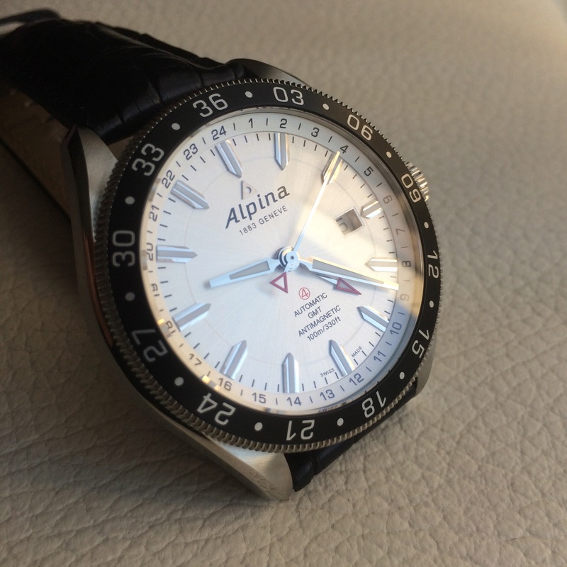 frederique constant - Le club des heureux possesseurs d'ALPINA - tome III - Page 31 Img_2015