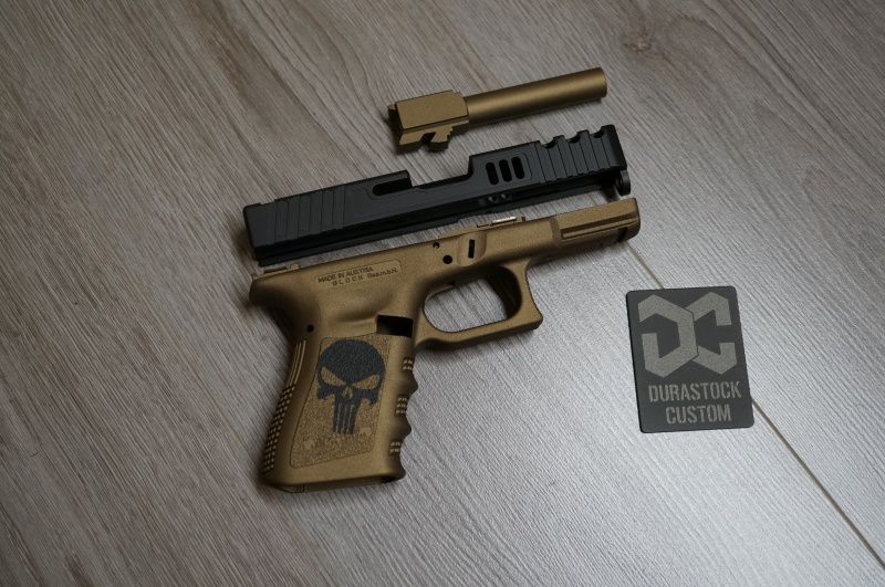 CUSTOM GLOCK 19  Dsc00410