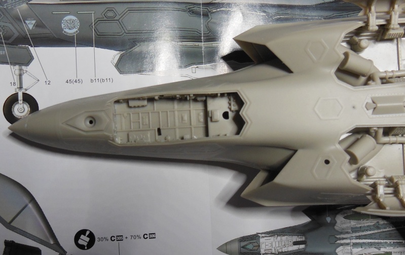 Kleiner Baubericht F35A-AF01 von Kitty Hawk 1/48 Dscn3413