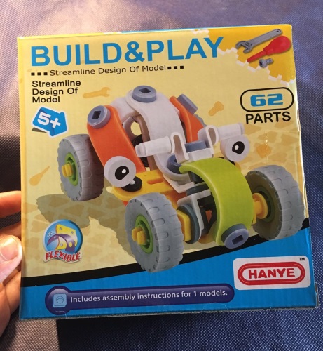 Konstruktions Spielzeug Set mit Werkzeugen ab 5 JahrenAuto Puzzle Vorder34