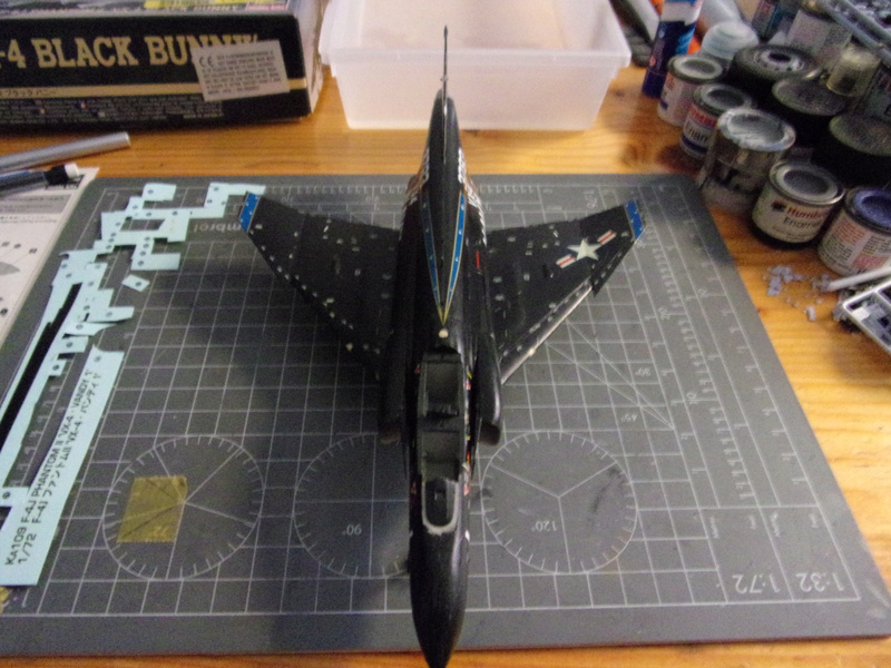 F-4J PHANTOM II 'VX-4 BLACK BUNNY' [haseagawa 1/72éme] - Page 2 102_2416