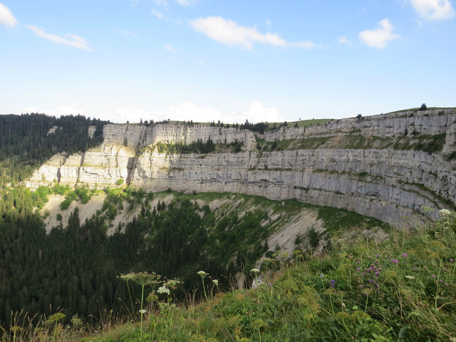 Notre "Grand Tour de Suisse" ... Le Creux du Van Img_3810